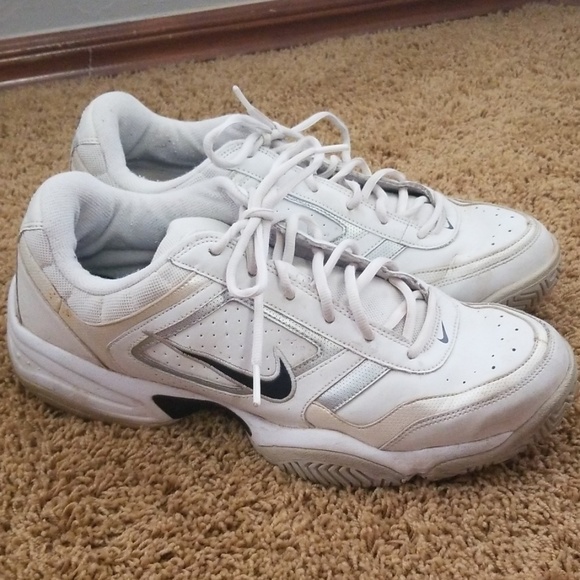 nike xdr tennis shoes